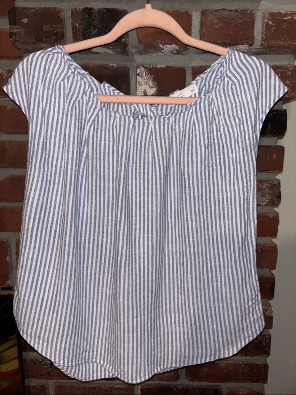 LC Lauren Conrad Blue and White Striped Cap Sleeve Linen Blend Blouse Women’s S